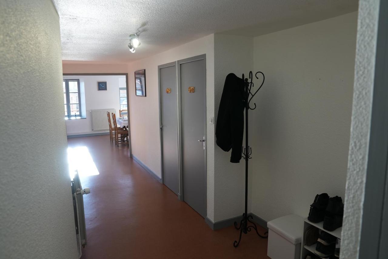 Appartement Spacieux Au Pied Des Pistes Chalmazel-Jeansagniere Exterior photo